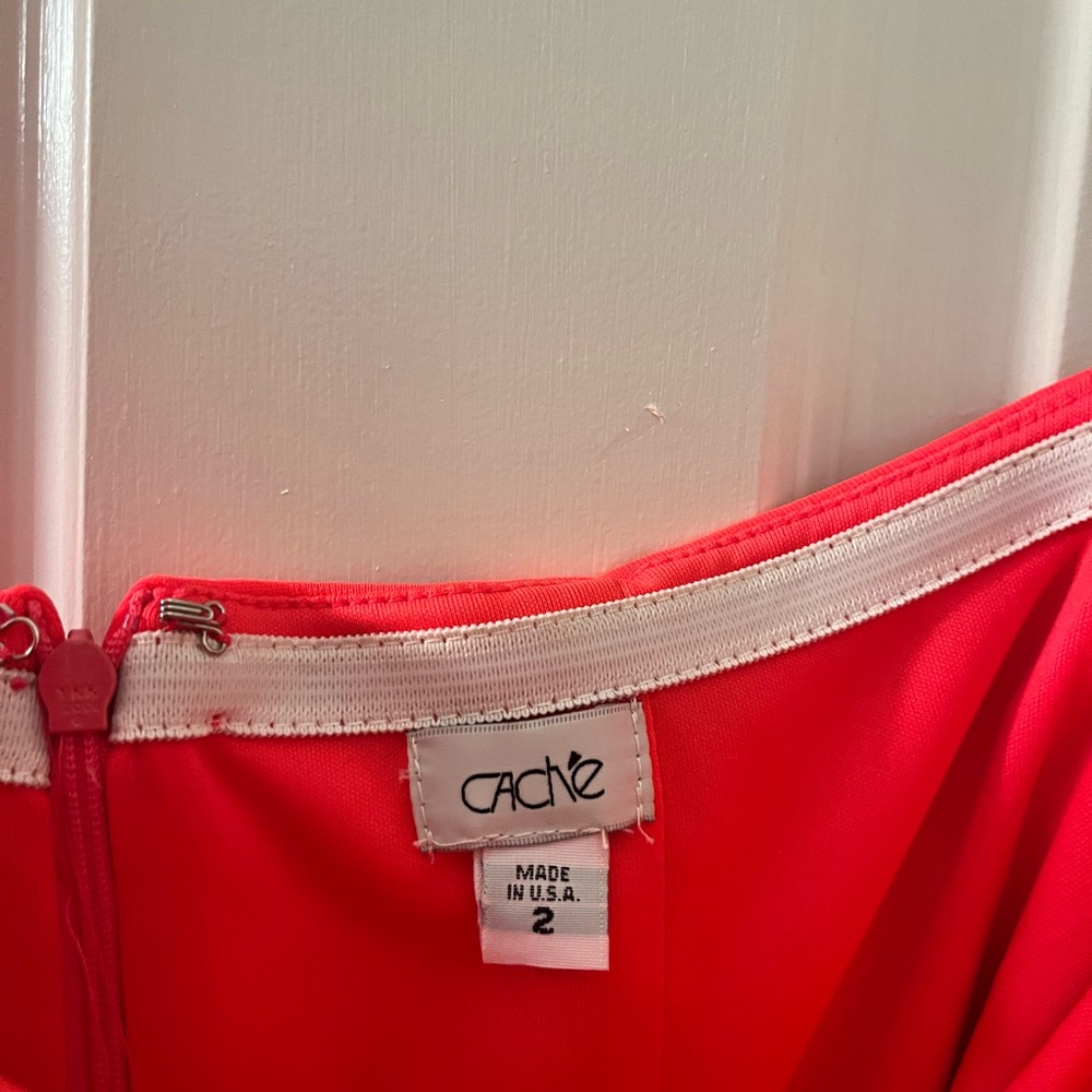 Cache dress - Picture 4 of 4